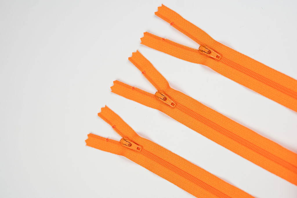#5 Aluminum Jeans Orange Medium Weight YKK Zipper - Color Orange #523 -  Choose Your Length - Made in The United States (1 Zipper Per Pack) (3  Inches)