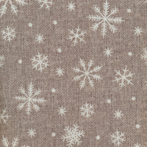 REMNANT - FLANNEL - Warm and Cozy Snowflakes 35" x 44"